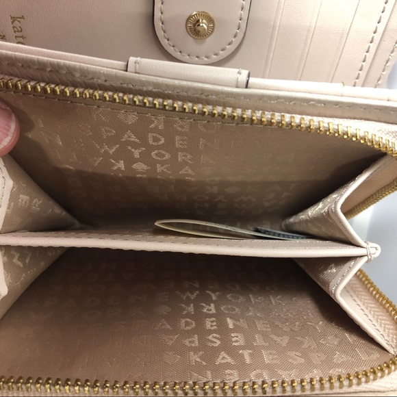 New Kate Spade New York wallet - Picture 4 of 8